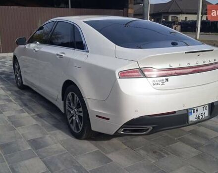 Белый Линкольн МКЗ, объемом двигателя 2 л и пробегом 201 тыс. км за 13000 $, фото 3 на Automoto.ua