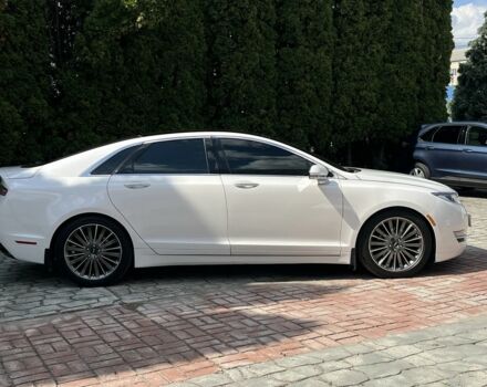 Белый Линкольн МКЗ, объемом двигателя 2 л и пробегом 181 тыс. км за 15500 $, фото 2 на Automoto.ua