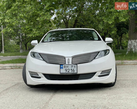 Білий Лінкольн MKZ, об'ємом двигуна 2 л та пробігом 140 тис. км за 12200 $, фото 13 на Automoto.ua