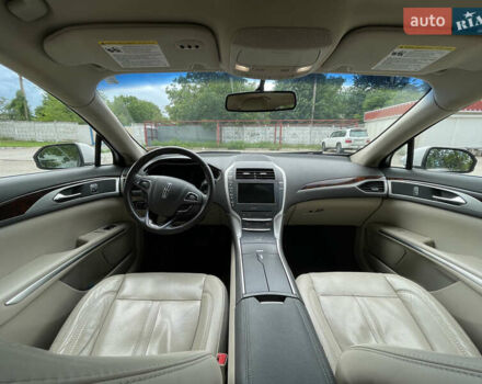 Білий Лінкольн MKZ, об'ємом двигуна 2 л та пробігом 140 тис. км за 12200 $, фото 20 на Automoto.ua