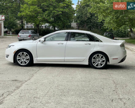 Білий Лінкольн MKZ, об'ємом двигуна 2 л та пробігом 140 тис. км за 12200 $, фото 3 на Automoto.ua