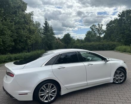 Белый Линкольн МКЗ, объемом двигателя 2 л и пробегом 162 тыс. км за 12500 $, фото 3 на Automoto.ua