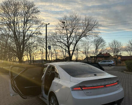 Білий Лінкольн MKZ, об'ємом двигуна 2 л та пробігом 162 тис. км за 12500 $, фото 3 на Automoto.ua