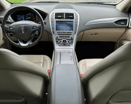 Білий Лінкольн MKZ, об'ємом двигуна 2 л та пробігом 85 тис. км за 18000 $, фото 9 на Automoto.ua