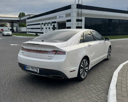 Белый Линкольн МКЗ, объемом двигателя 2 л и пробегом 145 тыс. км за 19500 $, фото 6 на Automoto.ua