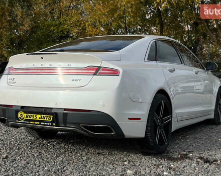 Белый Линкольн МКЗ, объемом двигателя 2 л и пробегом 156 тыс. км за 14999 $, фото 3 на Automoto.ua