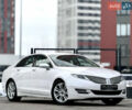 Белый Линкольн МКЗ, объемом двигателя 2 л и пробегом 268 тыс. км за 12500 $, фото 1 на Automoto.ua