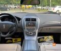 Белый Линкольн МКЗ, объемом двигателя 2 л и пробегом 155 тыс. км за 14300 $, фото 11 на Automoto.ua