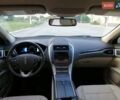 Белый Линкольн МКЗ, объемом двигателя 2 л и пробегом 138 тыс. км за 14000 $, фото 2 на Automoto.ua