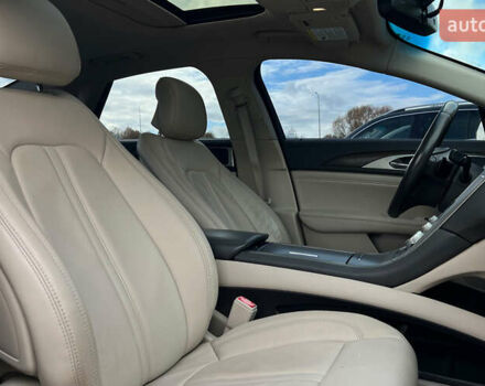 Белый Линкольн МКЗ, объемом двигателя 2 л и пробегом 156 тыс. км за 14999 $, фото 18 на Automoto.ua