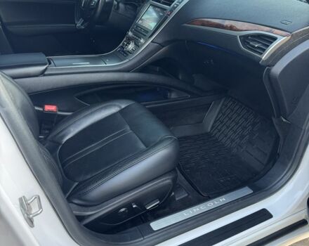 Білий Лінкольн MKZ, об'ємом двигуна 0 л та пробігом 152 тис. км за 16399 $, фото 7 на Automoto.ua