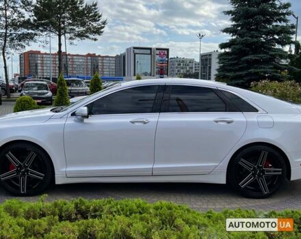 Белый Линкольн МКЗ, объемом двигателя 2 л и пробегом 155 тыс. км за 14300 $, фото 3 на Automoto.ua
