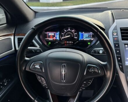 Білий Лінкольн MKZ, об'ємом двигуна 0 л та пробігом 152 тис. км за 16399 $, фото 8 на Automoto.ua