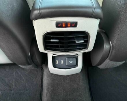 Белый Линкольн МКЗ, объемом двигателя 2 л и пробегом 69 тыс. км за 5900 $, фото 6 на Automoto.ua