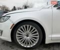 Білий Лінкольн MKZ, об'ємом двигуна 2 л та пробігом 209 тис. км за 9400 $, фото 5 на Automoto.ua
