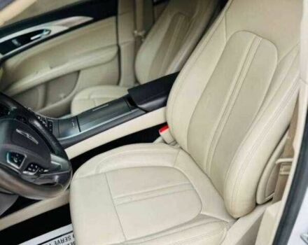 Линкольн МКЗ 2017 в Тернополе на Automoto.ua Белый Линкольн МКЗ, объемом двигателя 2 л и пробегом 56 тыс. км за 2800 $, фото 4 на Automoto.ua