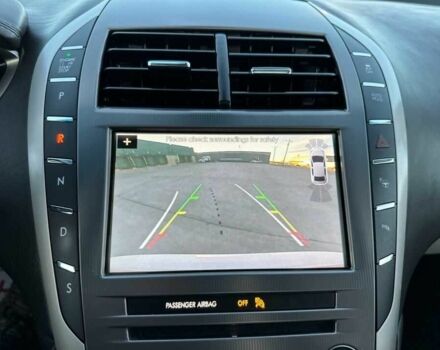 Белый Линкольн МКЗ, объемом двигателя 2 л и пробегом 69 тыс. км за 5900 $, фото 10 на Automoto.ua