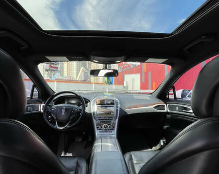 Белый Линкольн МКЗ, объемом двигателя 2 л и пробегом 74 тыс. км за 19000 $, фото 8 на Automoto.ua