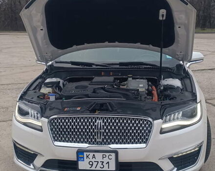 Белый Линкольн МКЗ, объемом двигателя 2 л и пробегом 151 тыс. км за 18300 $, фото 9 на Automoto.ua