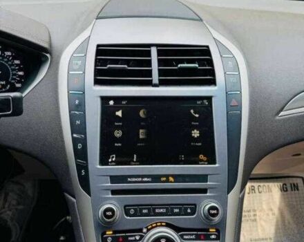 Линкольн МКЗ 2017 в Тернополе на Automoto.ua Белый Линкольн МКЗ, объемом двигателя 2 л и пробегом 56 тыс. км за 2800 $, фото 6 на Automoto.ua