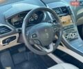 Белый Линкольн МКЗ, объемом двигателя 2 л и пробегом 125 тыс. км за 12000 $, фото 6 на Automoto.ua