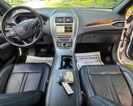 Линкольн МКЗ 2017 в Киеве на Automoto.ua Белый Линкольн МКЗ, объемом двигателя 2 л и пробегом 110 тыс. км за 13256 $, фото 2 на Automoto.ua