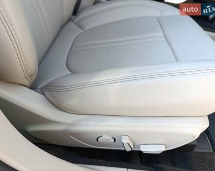 Білий Лінкольн MKZ, об'ємом двигуна 2 л та пробігом 143 тис. км за 21000 $, фото 18 на Automoto.ua