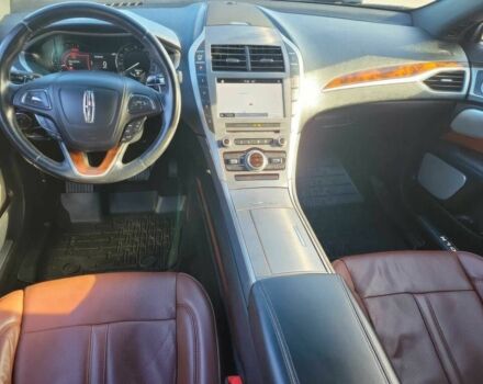 Белый Линкольн МКЗ, объемом двигателя 2 л и пробегом 34 тыс. км за 4300 $, фото 7 на Automoto.ua