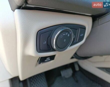 Білий Лінкольн MKZ, об'ємом двигуна 2 л та пробігом 143 тис. км за 21000 $, фото 13 на Automoto.ua