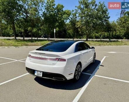 Белый Линкольн МКЗ, объемом двигателя 2 л и пробегом 110 тыс. км за 11500 $, фото 7 на Automoto.ua