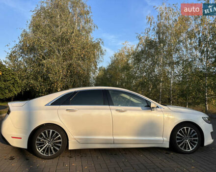 Білий Лінкольн MKZ, об'ємом двигуна 2 л та пробігом 93 тис. км за 14800 $, фото 3 на Automoto.ua