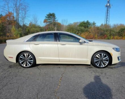 Белый Линкольн МКЗ, объемом двигателя 2 л и пробегом 34 тыс. км за 4300 $, фото 6 на Automoto.ua