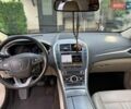 Белый Линкольн МКЗ, объемом двигателя 2 л и пробегом 99 тыс. км за 13500 $, фото 7 на Automoto.ua