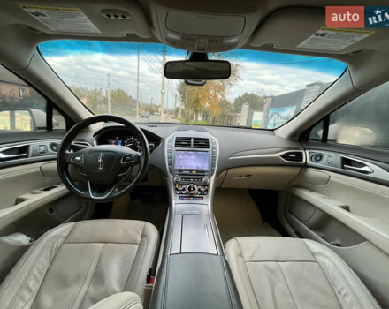 Лінкольн MKZ 2019 у Вінниці на Automoto.ua Білий Лінкольн MKZ, об'ємом двигуна 2 л та пробігом 48 тис. км за 19500 $, фото 26 на Automoto.ua