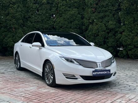 Белый Линкольн МКЗ, объемом двигателя 2 л и пробегом 181 тыс. км за 15500 $, фото 1 на Automoto.ua