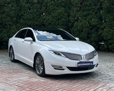 Белый Линкольн МКЗ, объемом двигателя 2 л и пробегом 181 тыс. км за 15500 $, фото 1 на Automoto.ua