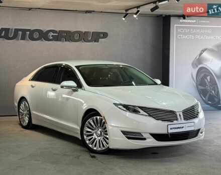 Белый Линкольн МКЗ, объемом двигателя 2 л и пробегом 245 тыс. км за 13200 $, фото 1 на Automoto.ua