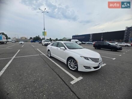 Белый Линкольн МКЗ, объемом двигателя 2 л и пробегом 130 тыс. км за 13900 $, фото 1 на Automoto.ua