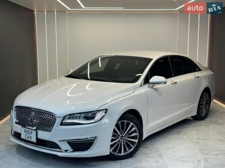 Белый Линкольн МКЗ, объемом двигателя 2 л и пробегом 145 тыс. км за 14900 $, фото 1 на Automoto.ua