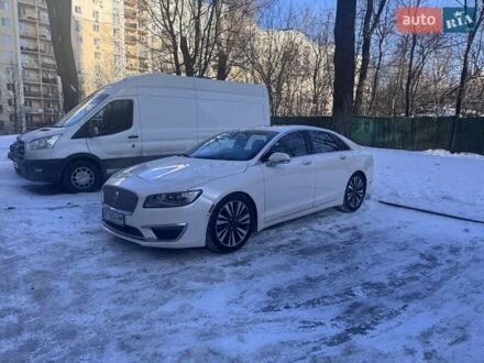 Белый Линкольн МКЗ, объемом двигателя 2 л и пробегом 135 тыс. км за 17999 $, фото 1 на Automoto.ua