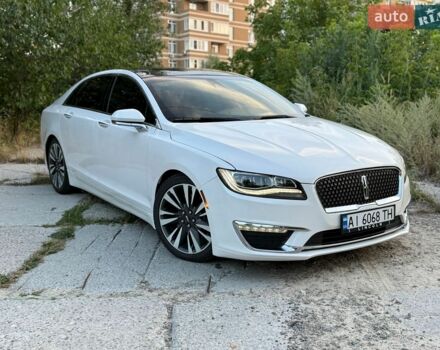 Белый Линкольн МКЗ, объемом двигателя 3 л и пробегом 116 тыс. км за 15500 $, фото 1 на Automoto.ua