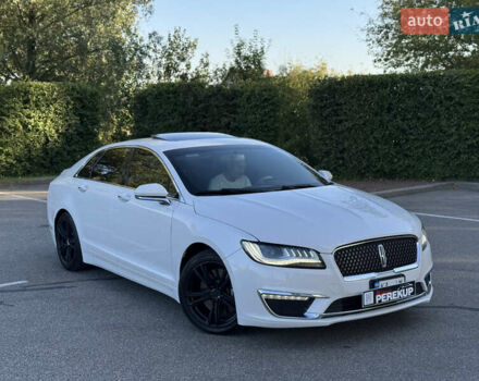 Білий Лінкольн MKZ, об'ємом двигуна 3 л та пробігом 85 тис. км за 18499 $, фото 1 на Automoto.ua