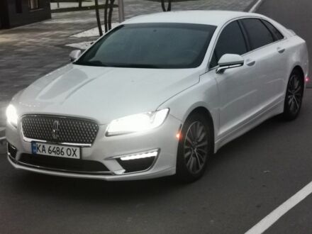 Лінкольн MKZ 2018 у Софіївська Борщагівка на Automoto.ua Білий Лінкольн MKZ, об'ємом двигуна 2 л та пробігом 108 тис. км за 14500 $, фото 1 на Automoto.ua