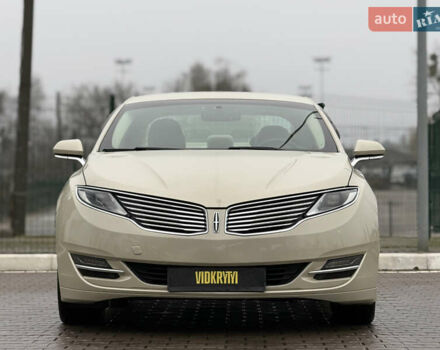 Бежевий Лінкольн MKZ, об'ємом двигуна 2 л та пробігом 190 тис. км за 13450 $, фото 3 на Automoto.ua