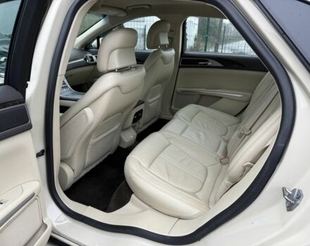 Бежевий Лінкольн MKZ, об'ємом двигуна 2 л та пробігом 190 тис. км за 13450 $, фото 19 на Automoto.ua