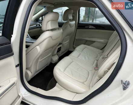 Бежевий Лінкольн MKZ, об'ємом двигуна 2 л та пробігом 190 тис. км за 13450 $, фото 41 на Automoto.ua