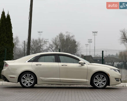 Бежевий Лінкольн MKZ, об'ємом двигуна 2 л та пробігом 190 тис. км за 13450 $, фото 7 на Automoto.ua