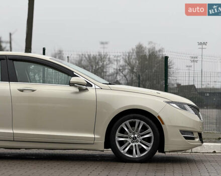 Бежевий Лінкольн MKZ, об'ємом двигуна 2 л та пробігом 190 тис. км за 13450 $, фото 9 на Automoto.ua