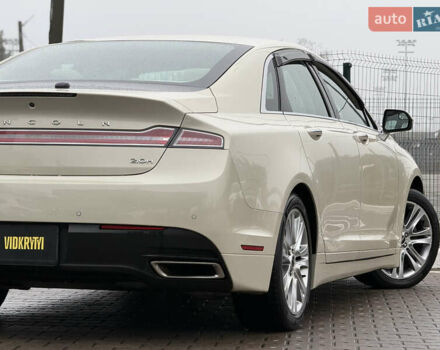 Бежевий Лінкольн MKZ, об'ємом двигуна 2 л та пробігом 190 тис. км за 13450 $, фото 19 на Automoto.ua