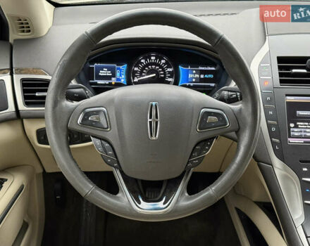 Бежевий Лінкольн MKZ, об'ємом двигуна 2 л та пробігом 190 тис. км за 13450 $, фото 22 на Automoto.ua